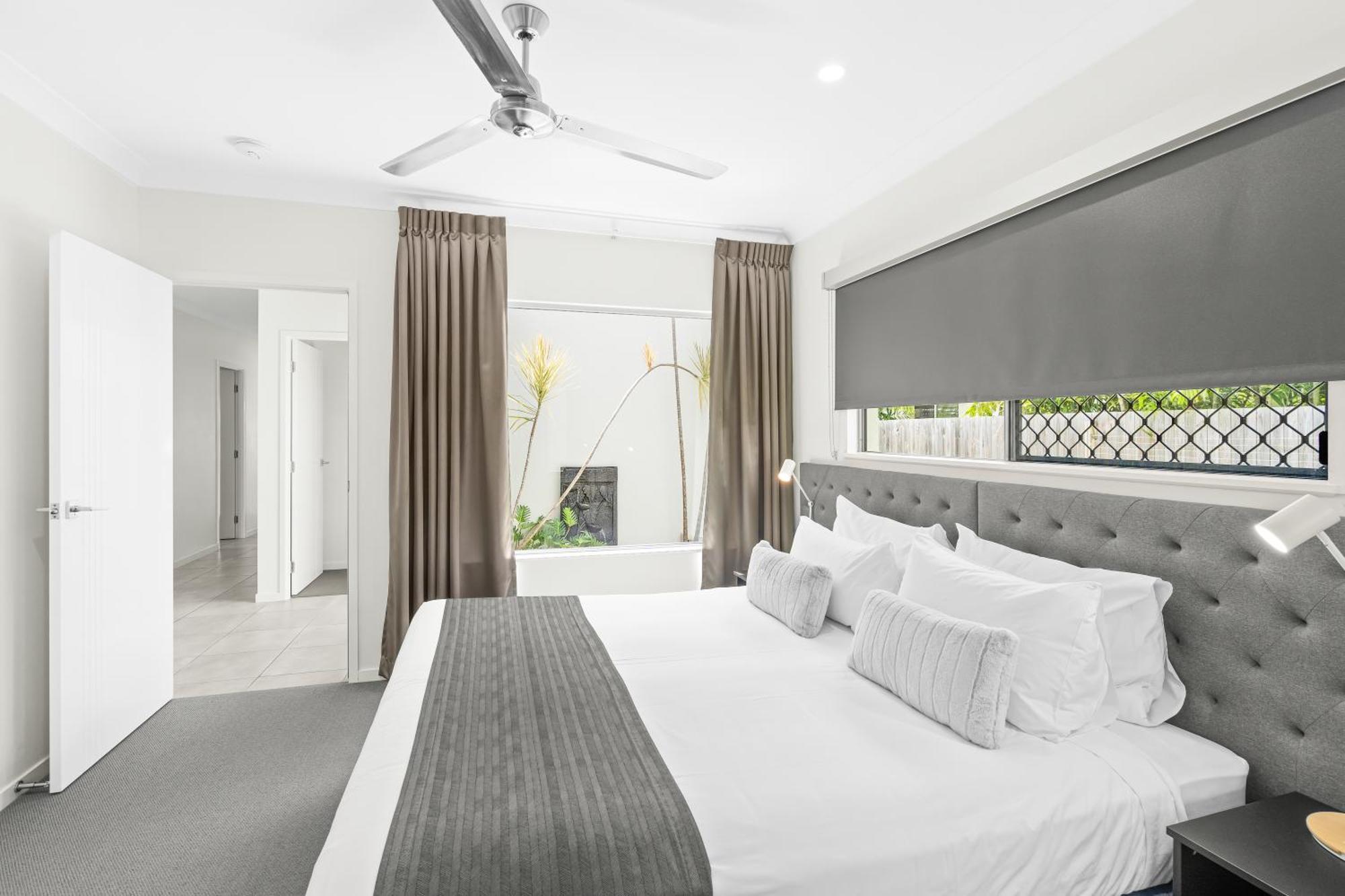 Blue Lagoon Villa B Кернс Екстер'єр фото